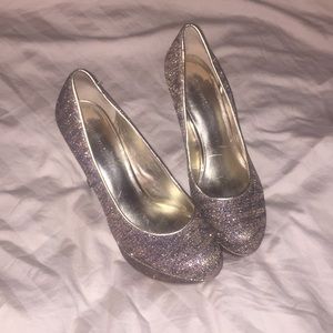 Sparkly 9 west heels